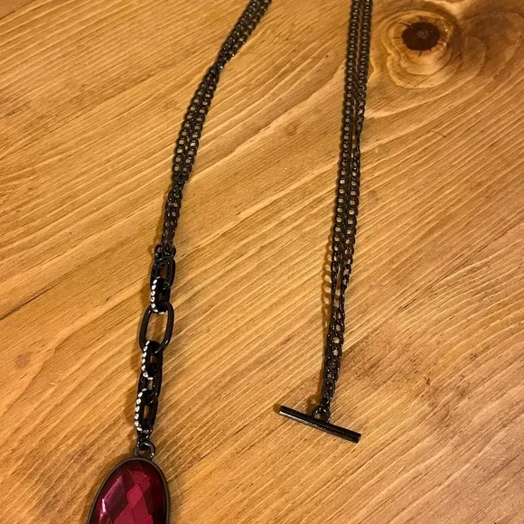 Vintage Cranberry red jewelry set w/ necklace, bracelet & earrings - Picture 4 of 5